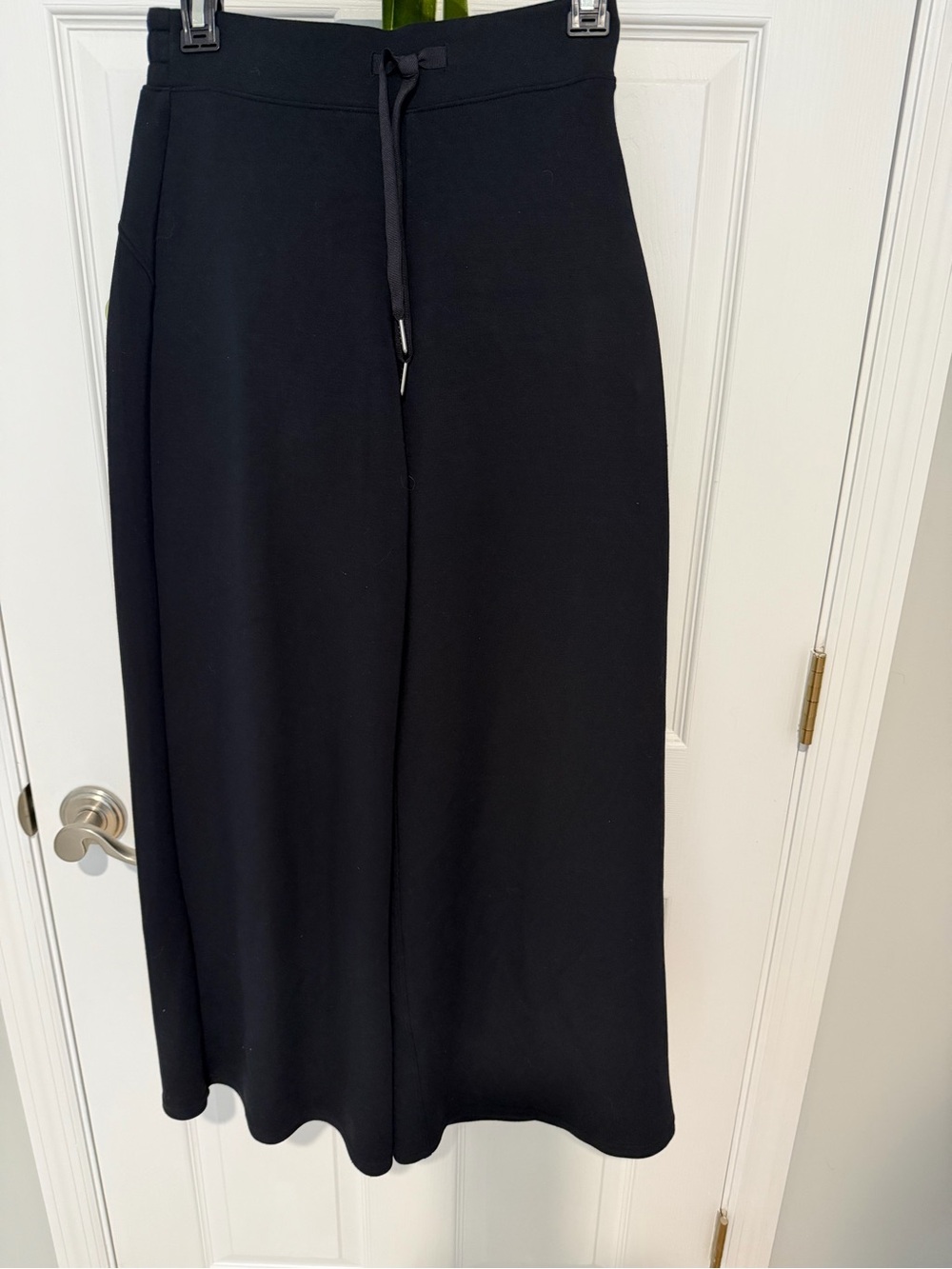 SPANX Black Drawstring Midi Skirt